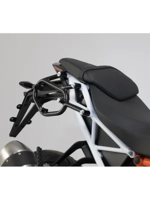 Časově Omezené KTM 1290 Super Duke R (13-19) - boční nosič levý SLC SW-Motech