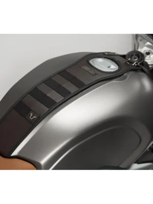 BMW R nineT models (14-) – popruh set Legend Gear s LA2 taškou SW-Motech Vrácení Zdarma