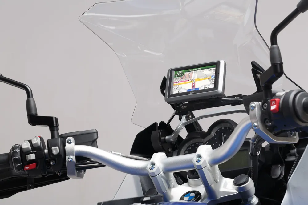 BMW R 1250 GS (18-) - QUICK-LOCK cockpit GPS / Smartphone držák SW-Motech | HZmoto - vše pro motorkáře a jejich stroje Bezpečná Platba