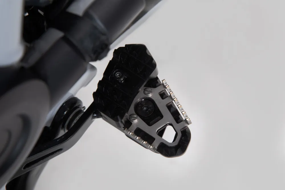 BMW R 1250 GS (18-) - Rozšíření brzdového pedálu SW-Motech | HZmoto - vše pro motorkáře a jejich stroje Cenová Bomba