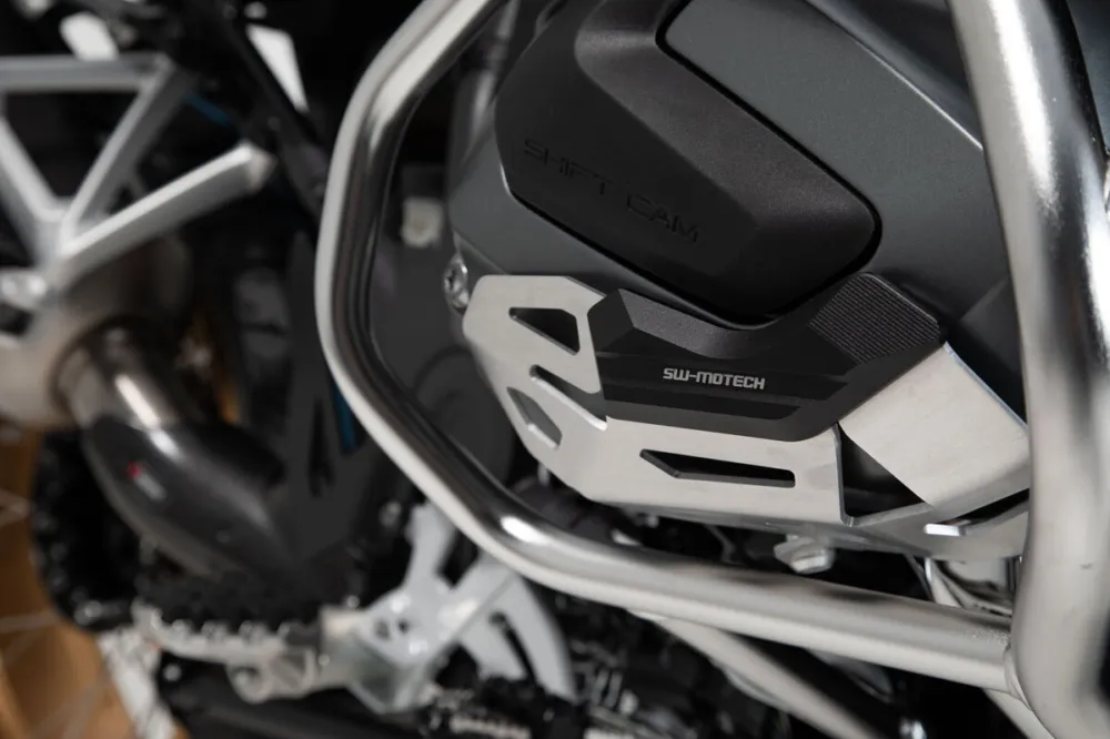 Zlevněný BMW R 1250 R (19-) - kryt válců SW-Motech, stříbrno-černý | HZmoto - vše pro motorkáře a jejich stroje