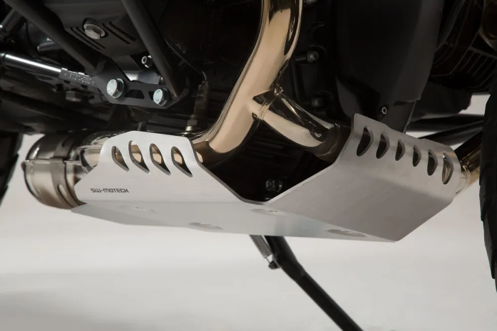 BMW R nineT Pure (17-) - SW-Motech hliníkový kryt motoru | HZmoto - vše pro motorkáře a jejich stroje Ověřený