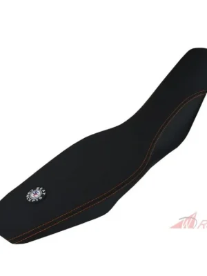 Kompletní sedlo Seat Concepts Comfort LOW | KTM 690 Enduro R/SMC-R (2021+) - EU modely- Černé prošívání/Možnosti potahu: Black Carbon Fiber Sides / Black Sandpaper Top Originální