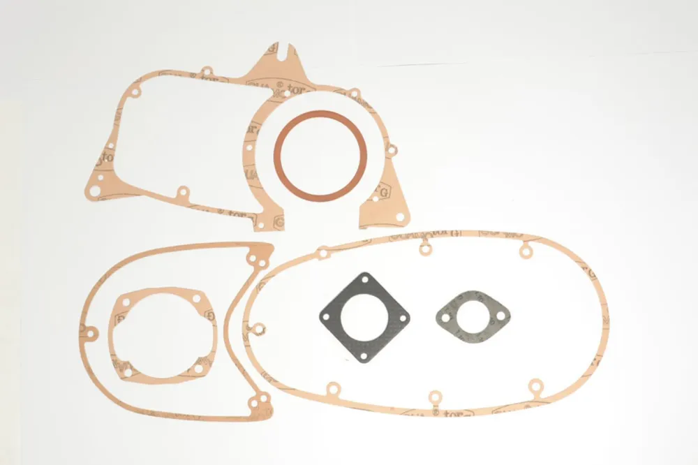 Sada těsnění motoru kompletní ATHENA P400320850110 Objednat Nyní